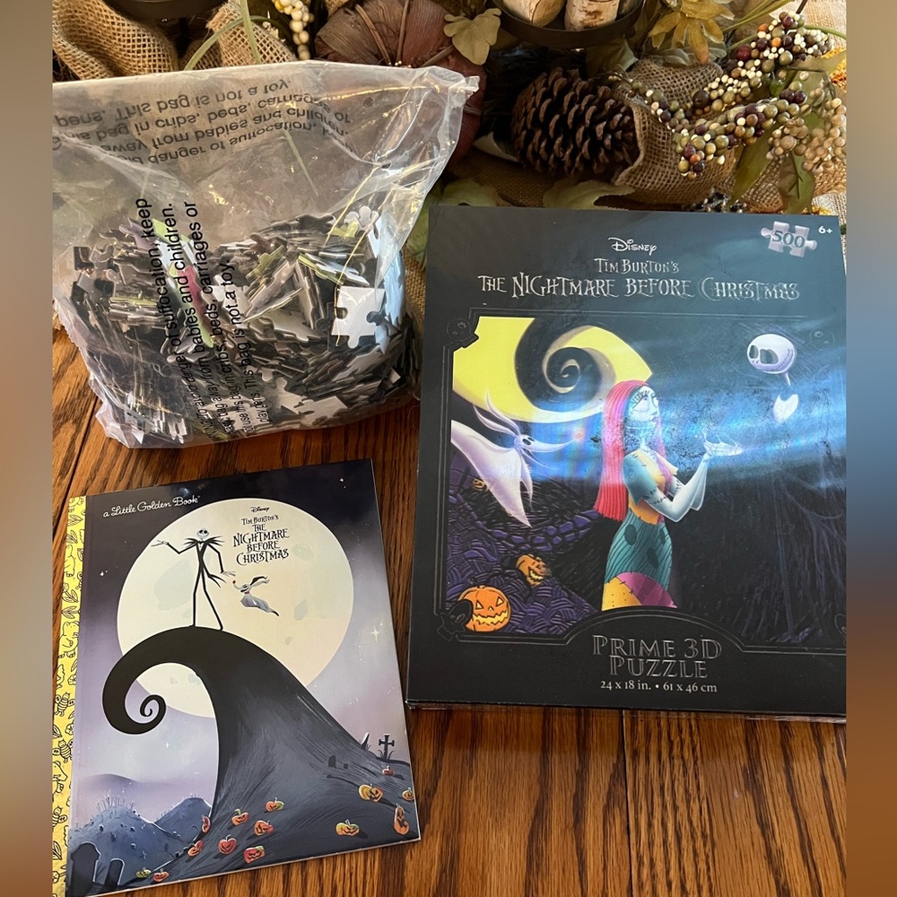 NEW! Disney The Nightmare Before Christmas 3D Puzzle & Golden Book Bundle